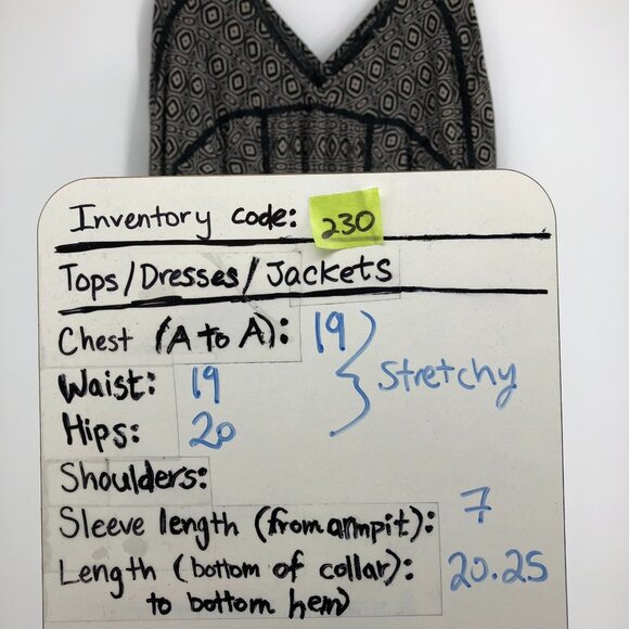 Lucky Brand Black and White Hayley Geo Print V-neck 1/2 Sleeve top S - Picture 12 of 13